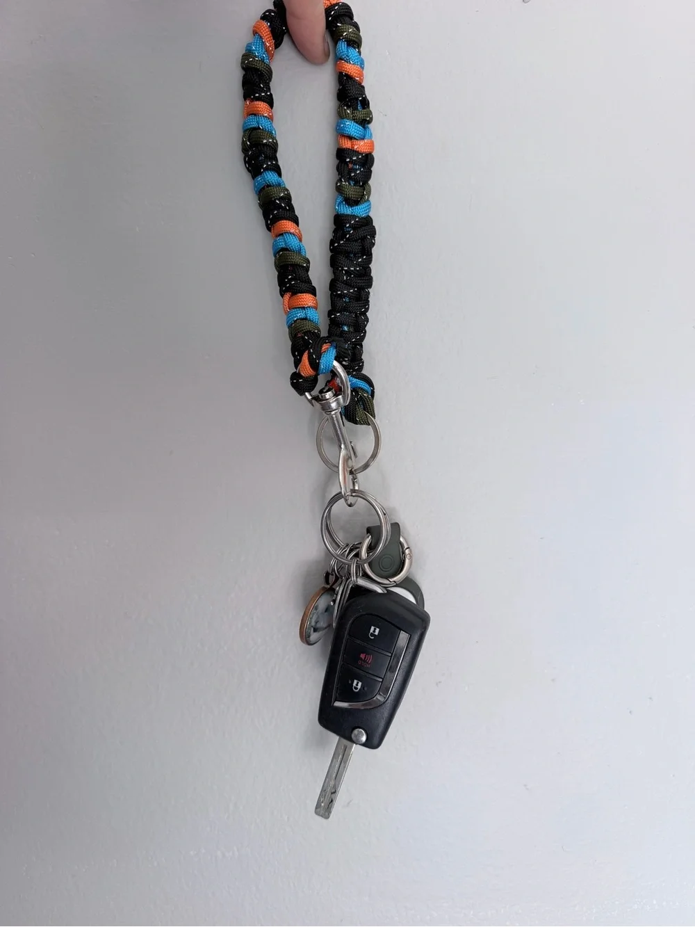Multi-Color Paracord Lanyard